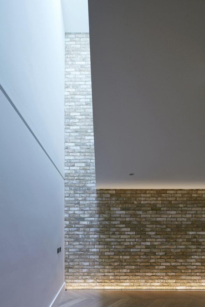 LTS Architects — Hidden House Chelsea Knightsbridge LTS Architects - detail view brickwork lighting